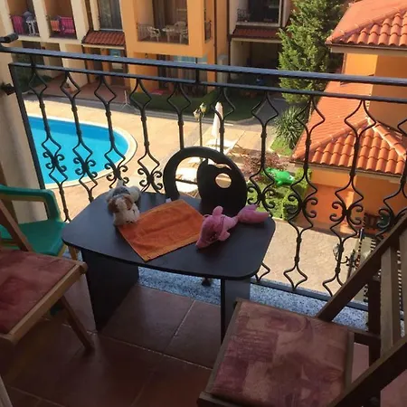 Studio In Marinaville Apartamento Sveti Vlas